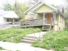 5921 WALROND AVE